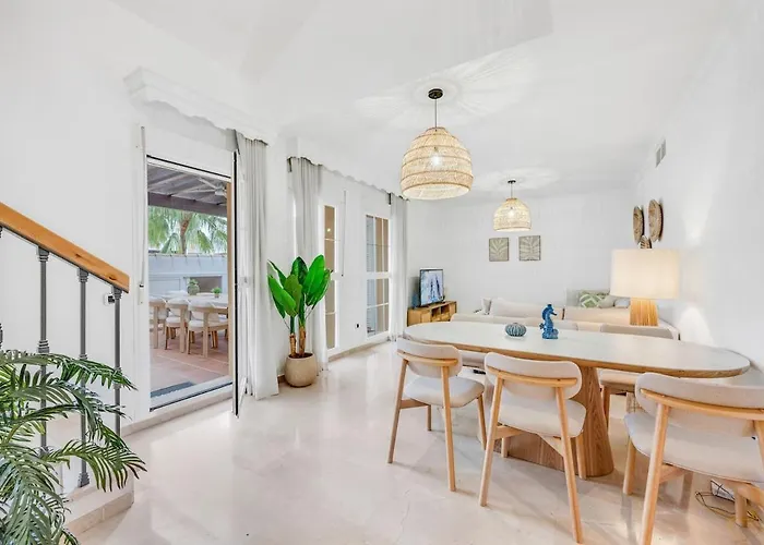 Lxr Bahia De 3hab Beachfront Marbella