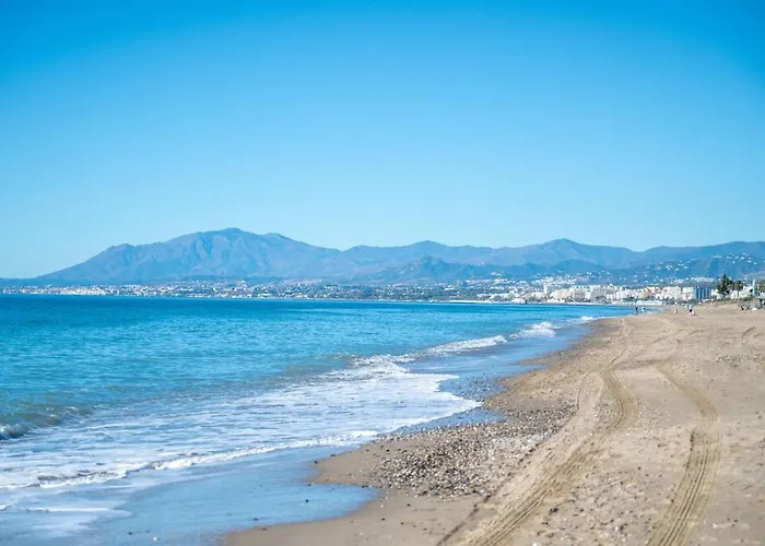 Lxr Bahia De 3hab Beachfront Apartment Marbella