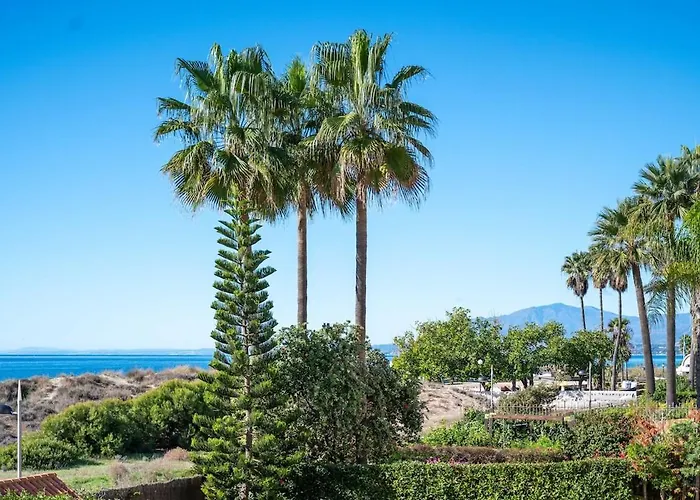 Lxr Bahia De 3hab Beachfront Apartment