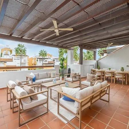 Lxr Bahia De 3hab Beachfront * Марбелья