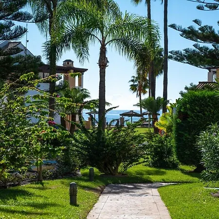 Lxr Bahia De 3hab Beachfront Марбелья